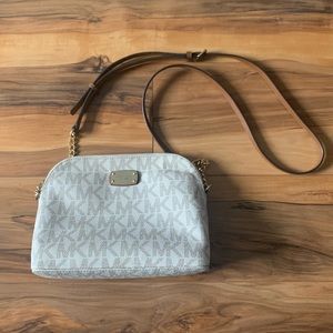 Michael Kors Crossbody Bag
